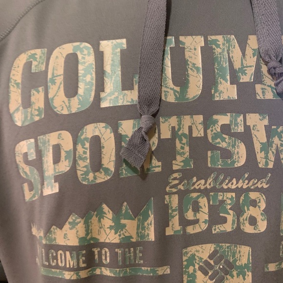 Columbia Hooded Sweatshirt - Picture 3 of 5